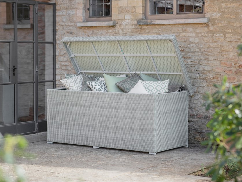 Kingscote Cloud Rattan Large Cushion Box with Liner